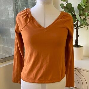 ABLE Cotton Princess Ruched Shoulder V Longsleeve Tee Terracotta Pumpkin, XS